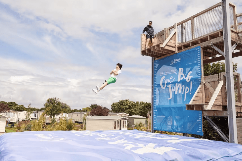 The Jump airbag attraction