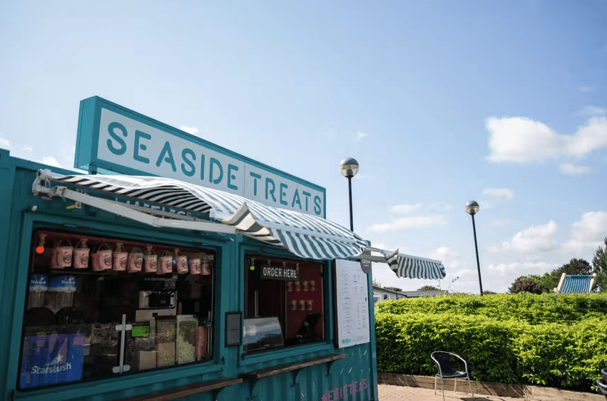 Seaside Treats outdoor seating area